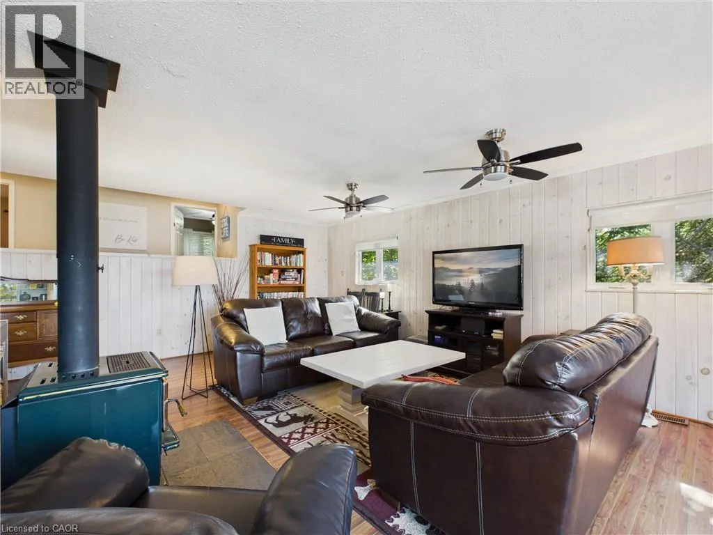 51 MCKELLAR LAKE Road