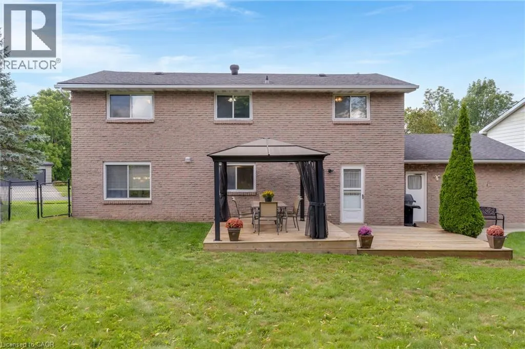 8 BLUE SPRUCE Court