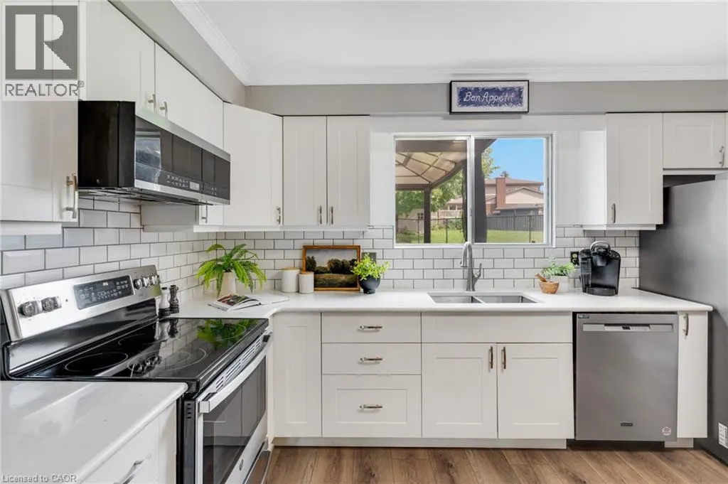 8 BLUE SPRUCE Court