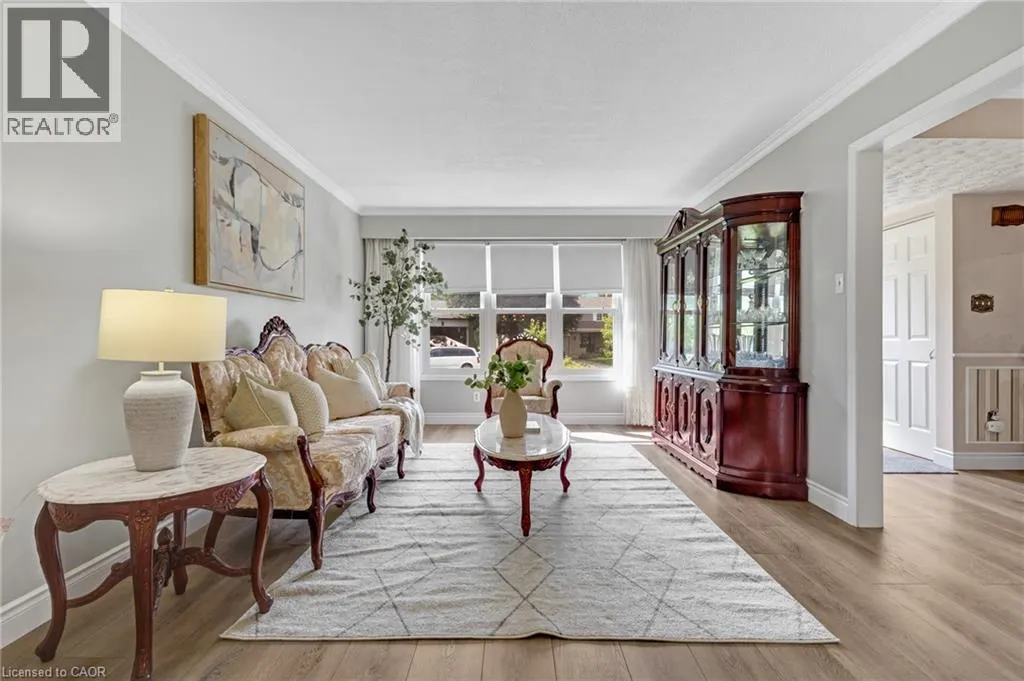 8 BLUE SPRUCE Court