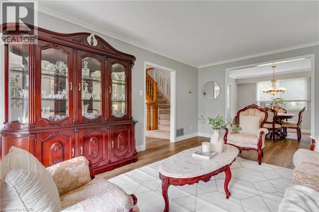 8 BLUE SPRUCE Court