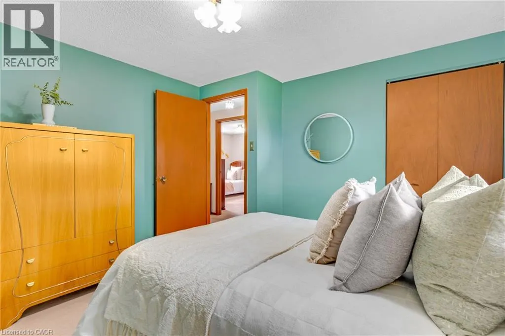 8 BLUE SPRUCE Court