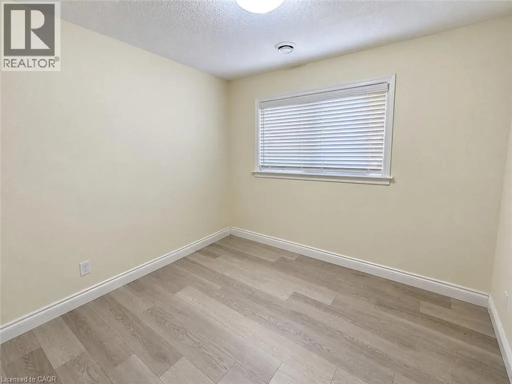 433 CONNAUGHT Street Unit# 3 #3