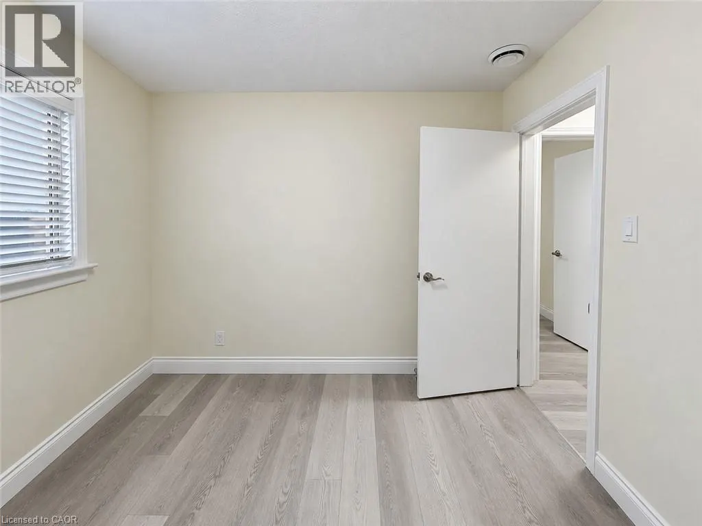 433 CONNAUGHT Street Unit# 3 #3