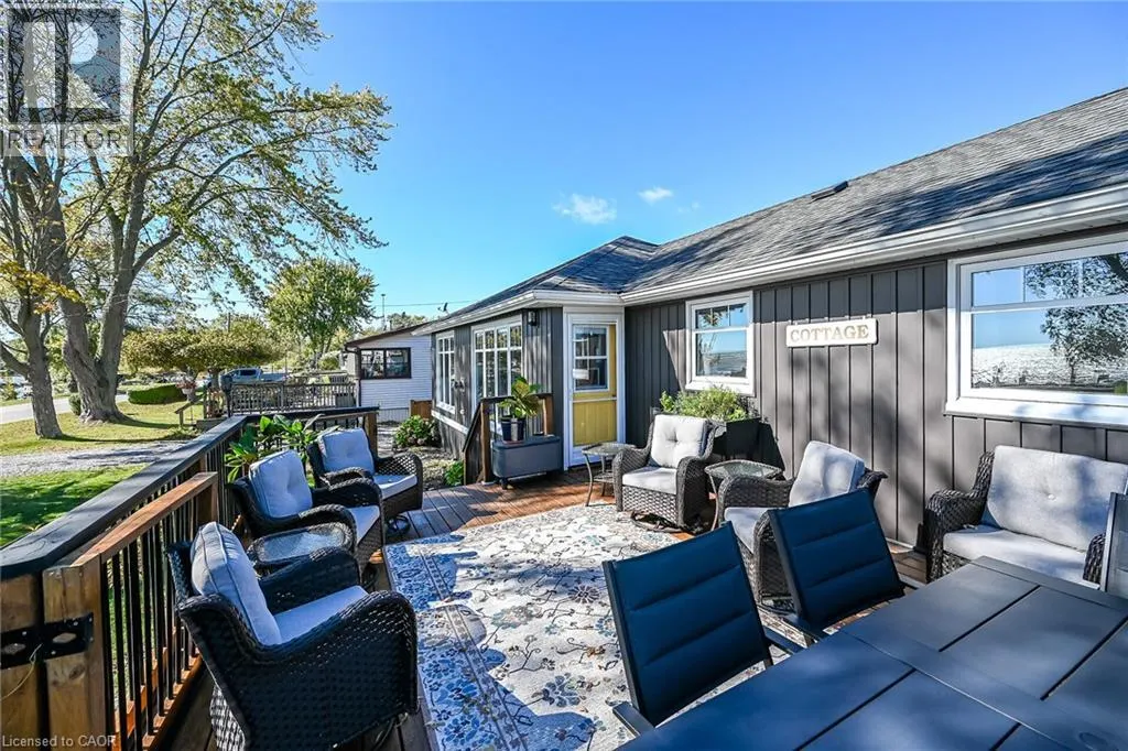 233 BLUE WATER Parkway
