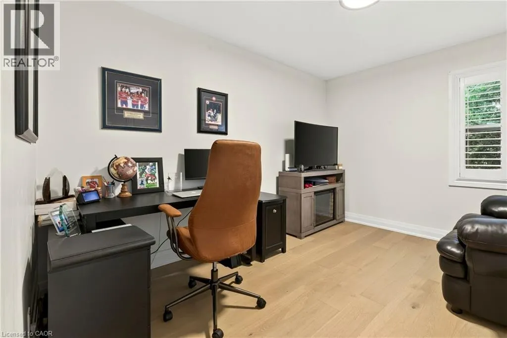 86 CUMMING Court
