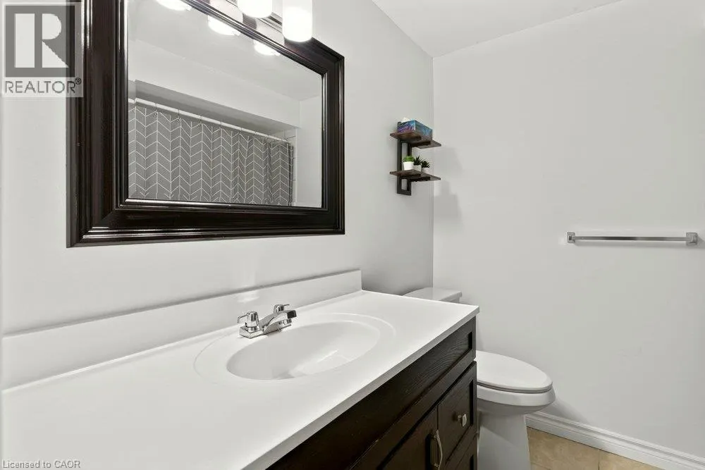 496 GREY Street Unit# C #C
