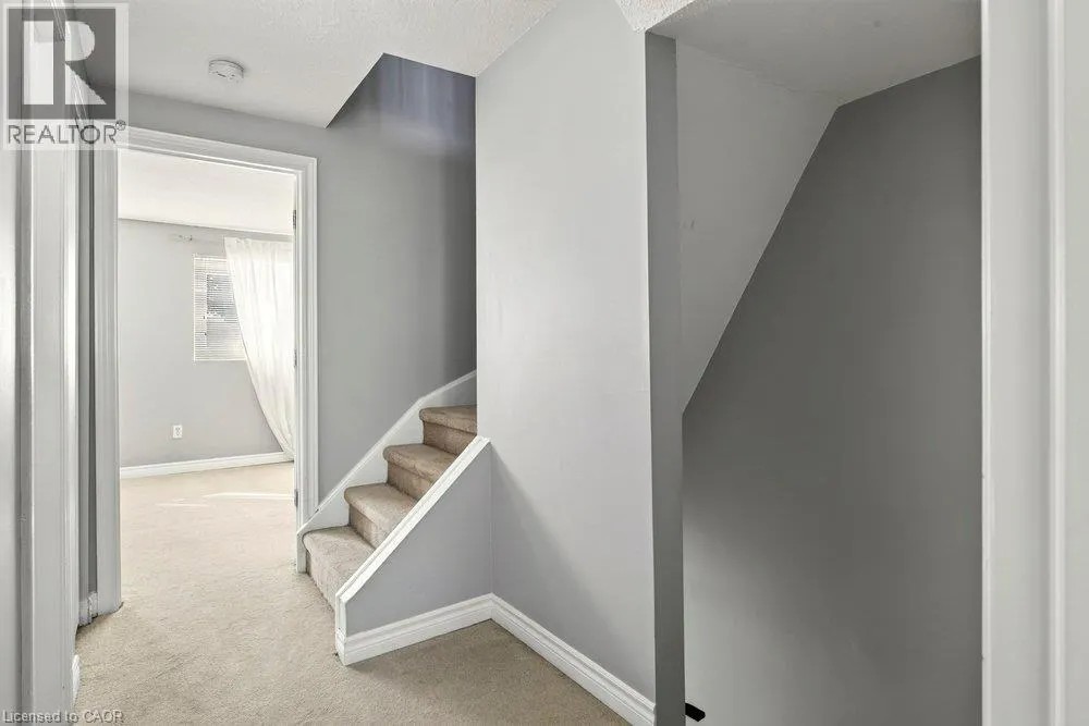 496 GREY Street Unit# C #C