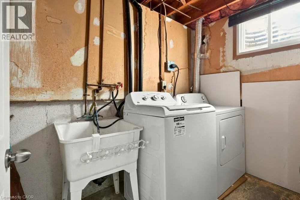 496 GREY Street Unit# C #C