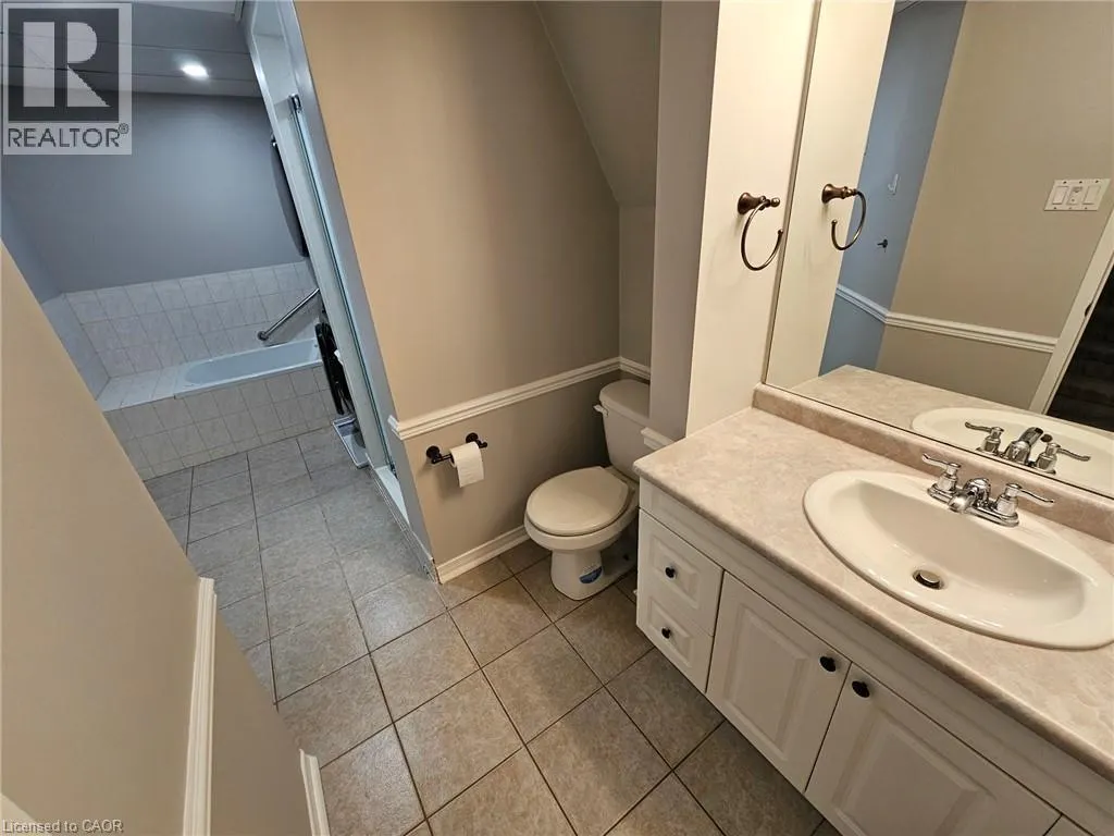 2173 CHARNWOOD Drive Unit# LOWER #LOWER
