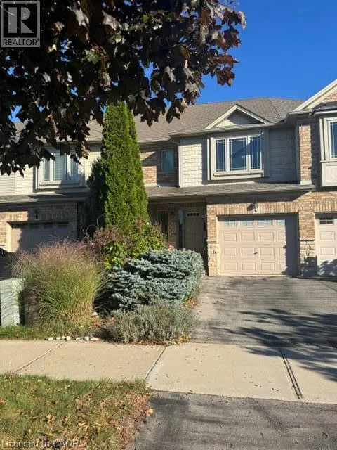 43 HEMLOCK Way