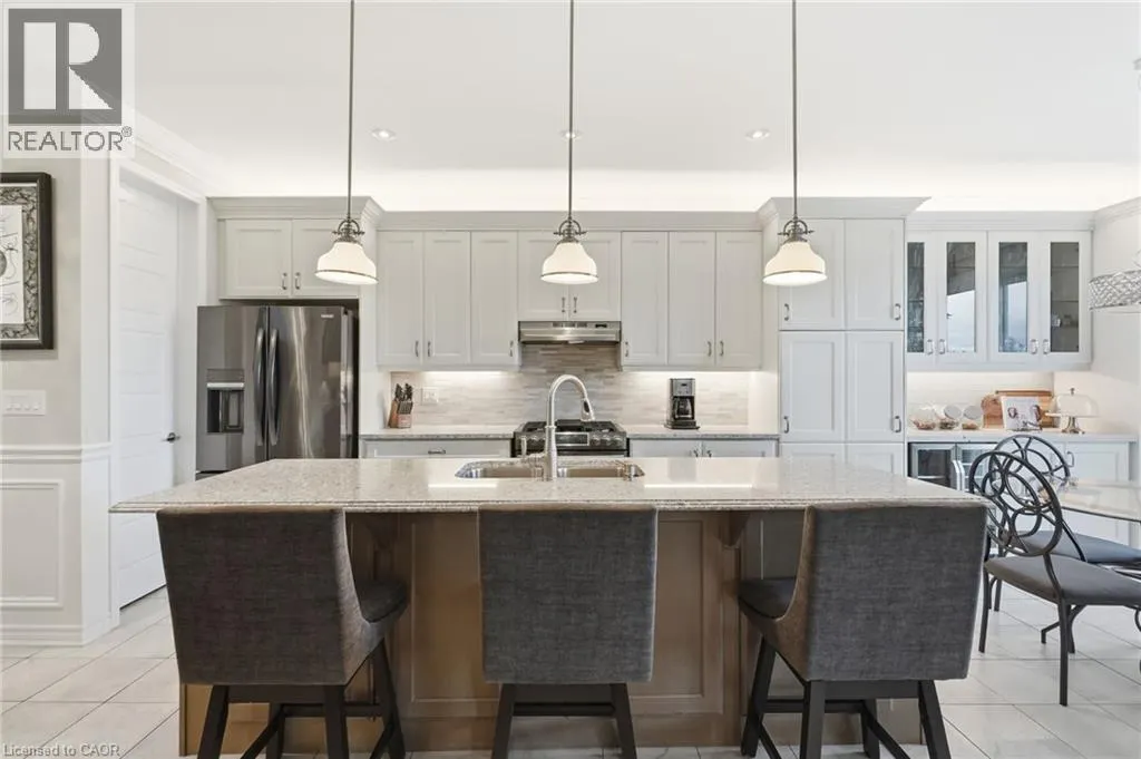 23 FOREST RIDGE Avenue