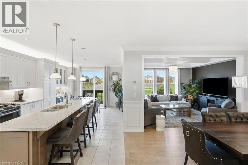 23 FOREST RIDGE Avenue