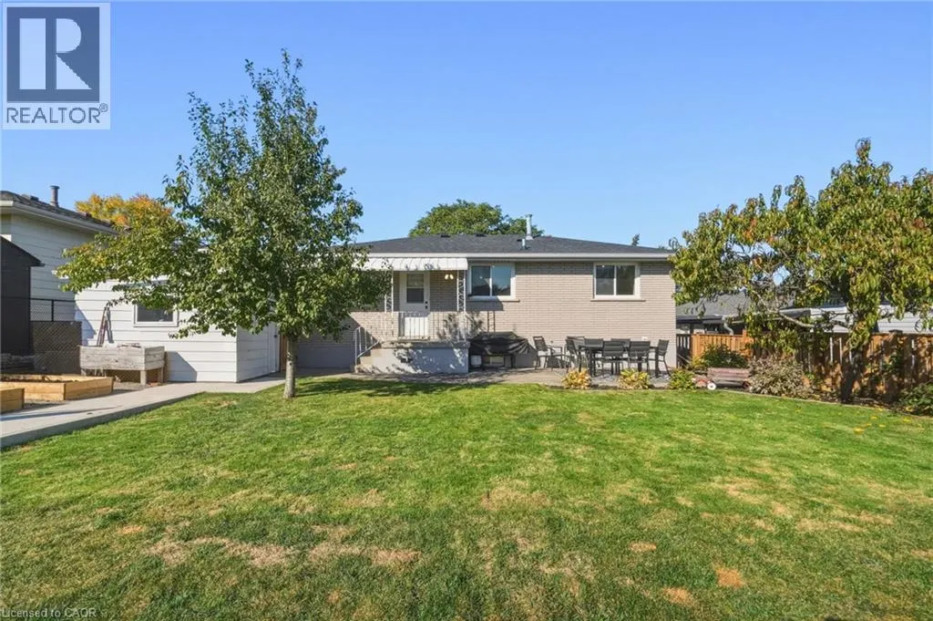 48 STONEY BROOK Drive
