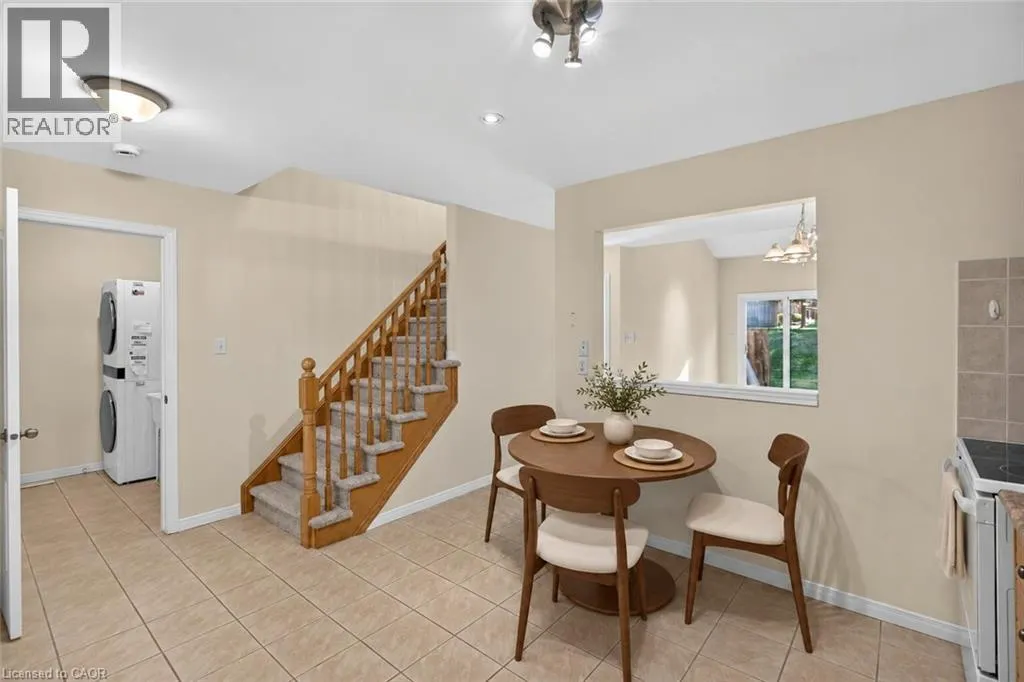 566 SOUTHRIDGE Drive Unit# 65 #65