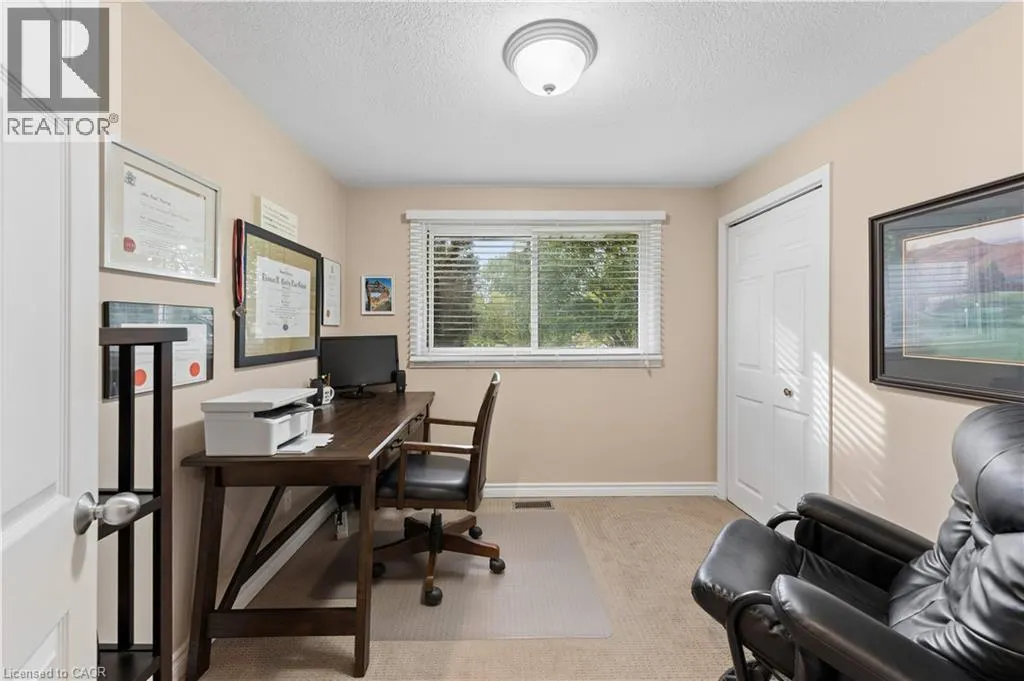373 FORESTLAWN Road
