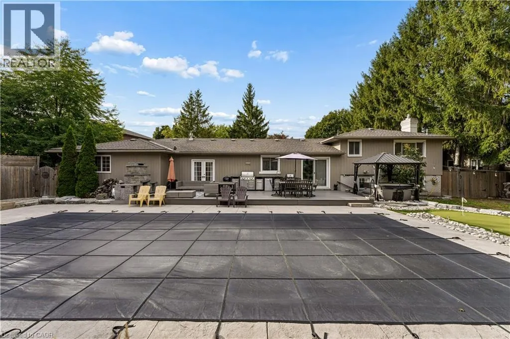 373 FORESTLAWN Road