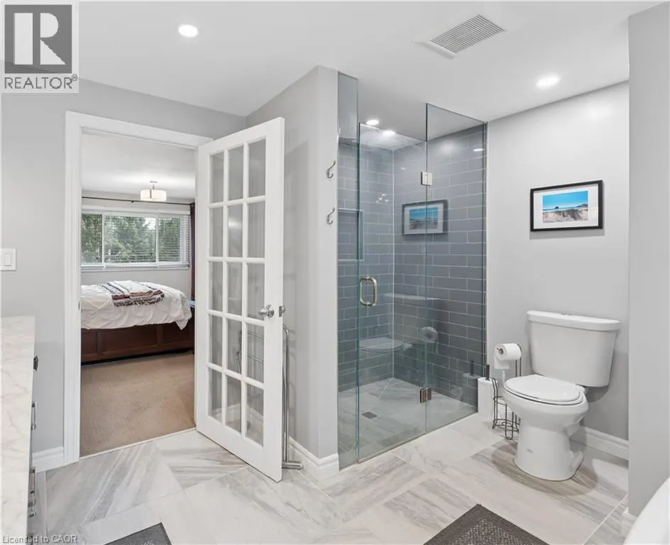 373 FORESTLAWN Road