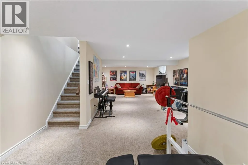 373 FORESTLAWN Road
