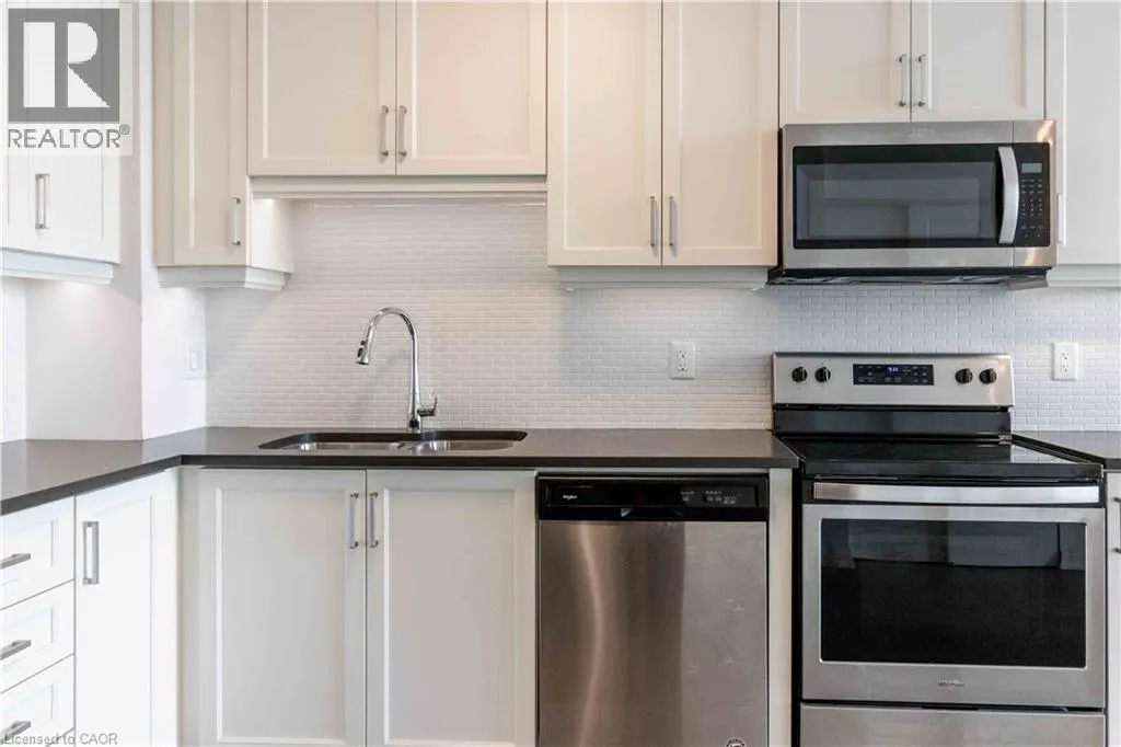 155 CAROLINE Street S Unit# 1904 #1904