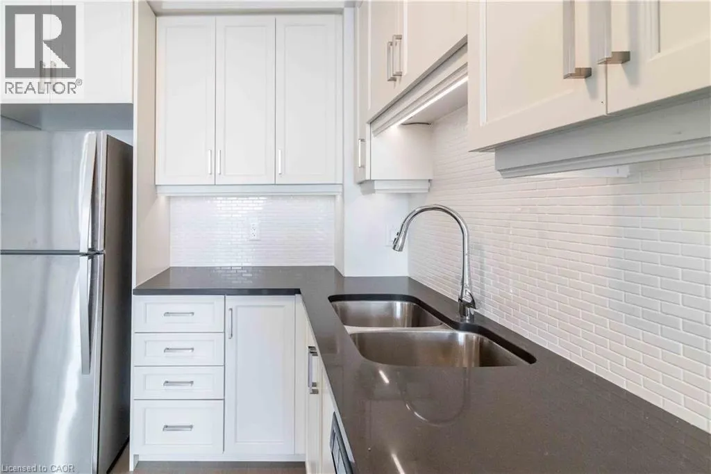 155 CAROLINE Street S Unit# 1904 #1904