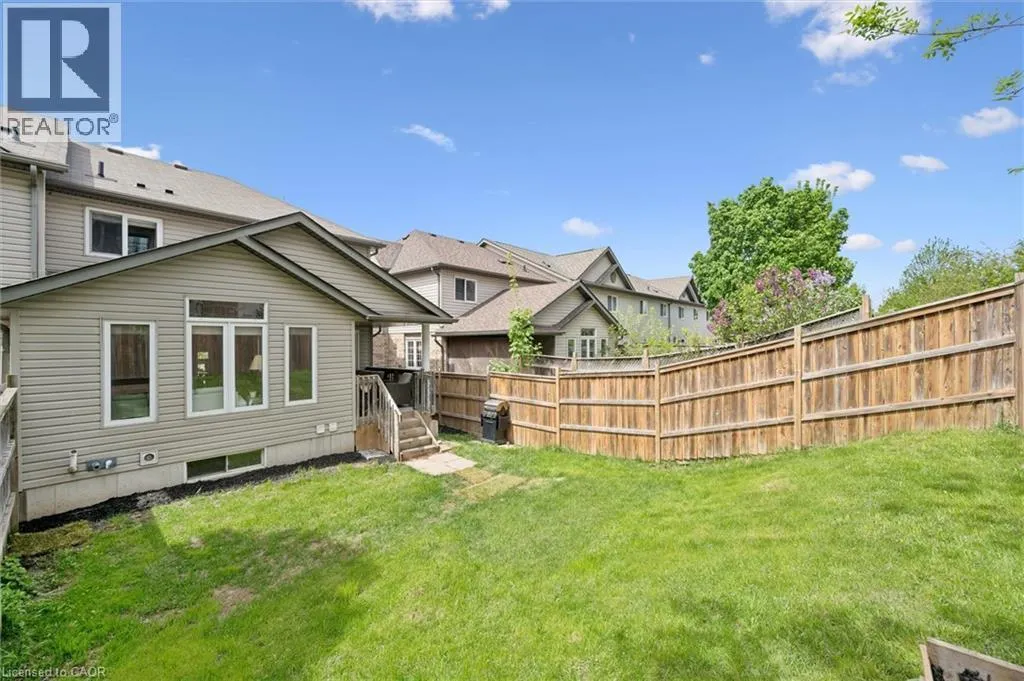 973 CREEKSIDE Drive