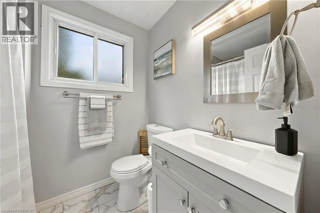 429 LIMERIDGE Road W
