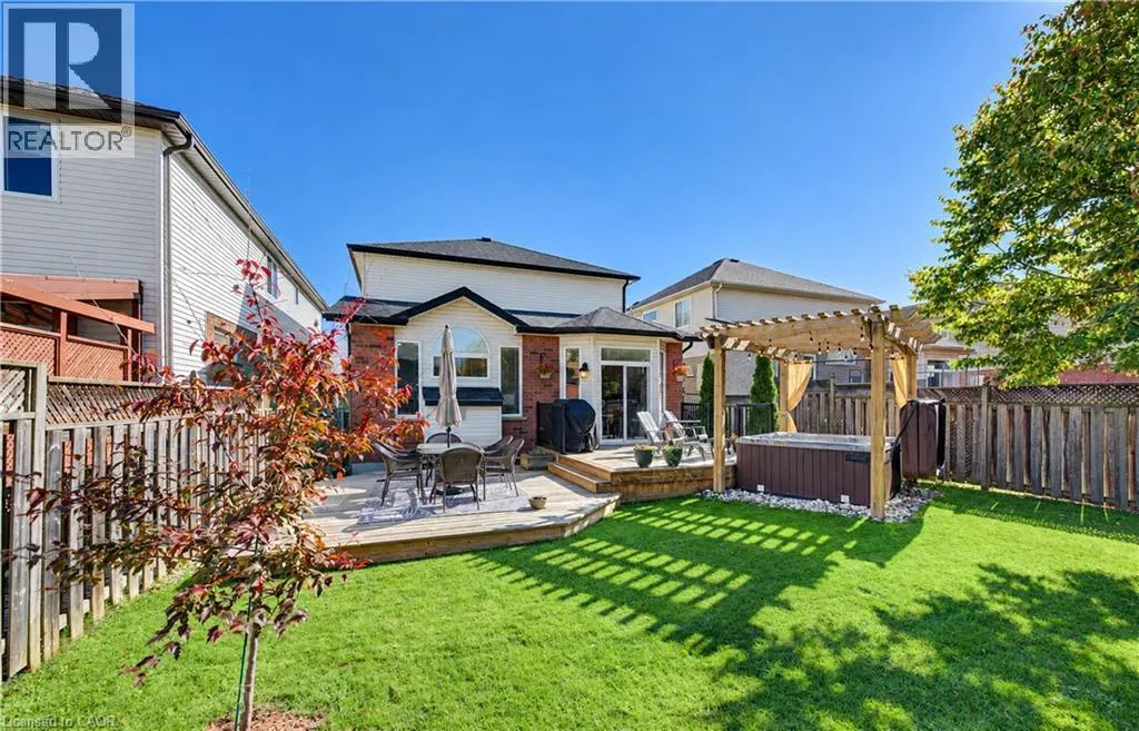 410 SANDY COVE Crescent