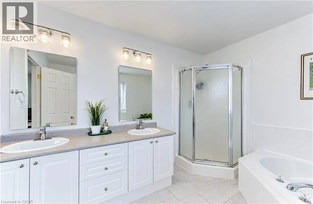 410 SANDY COVE Crescent