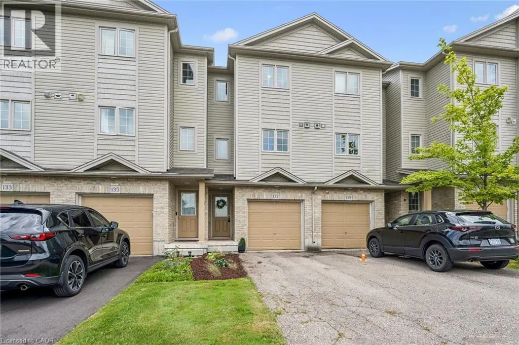 137 HIGHLAND Crescent