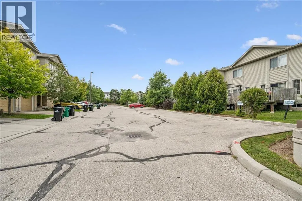 137 HIGHLAND Crescent