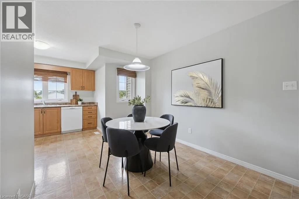 137 HIGHLAND Crescent