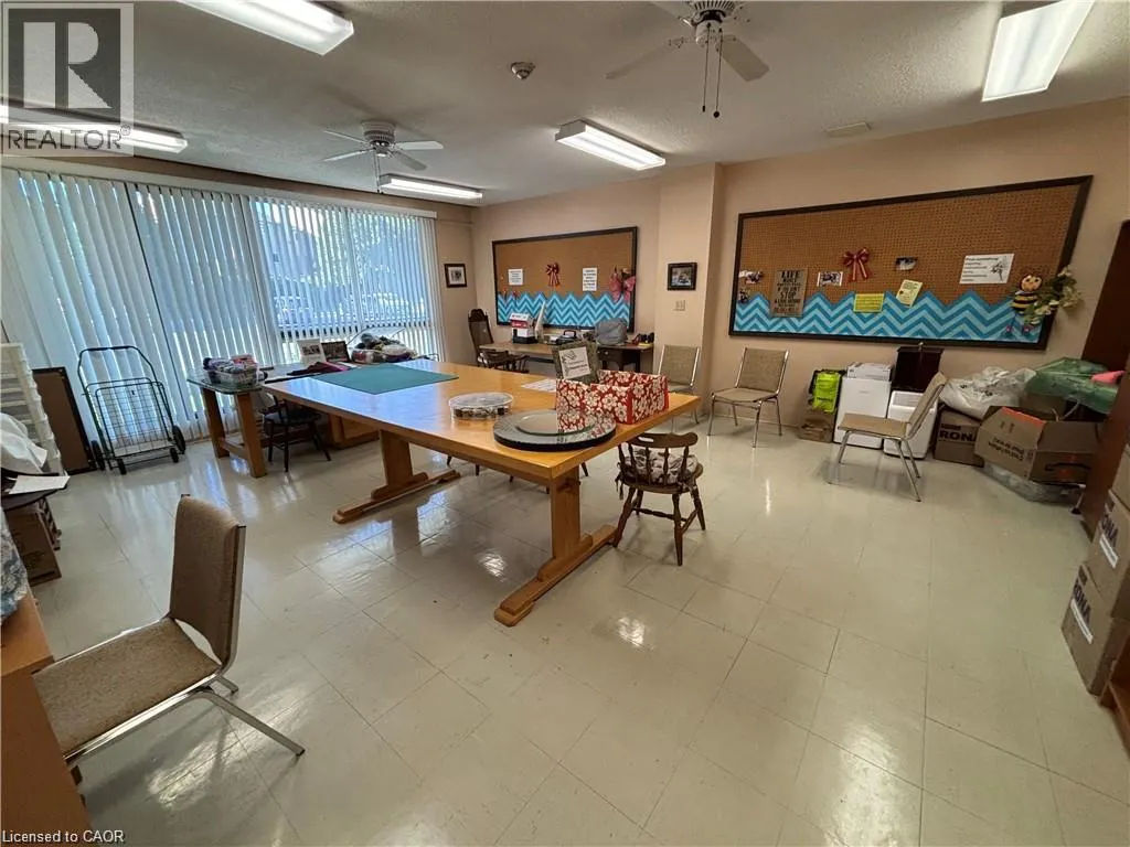 2055 UPPER MIDDLE Road Unit# 302 #302