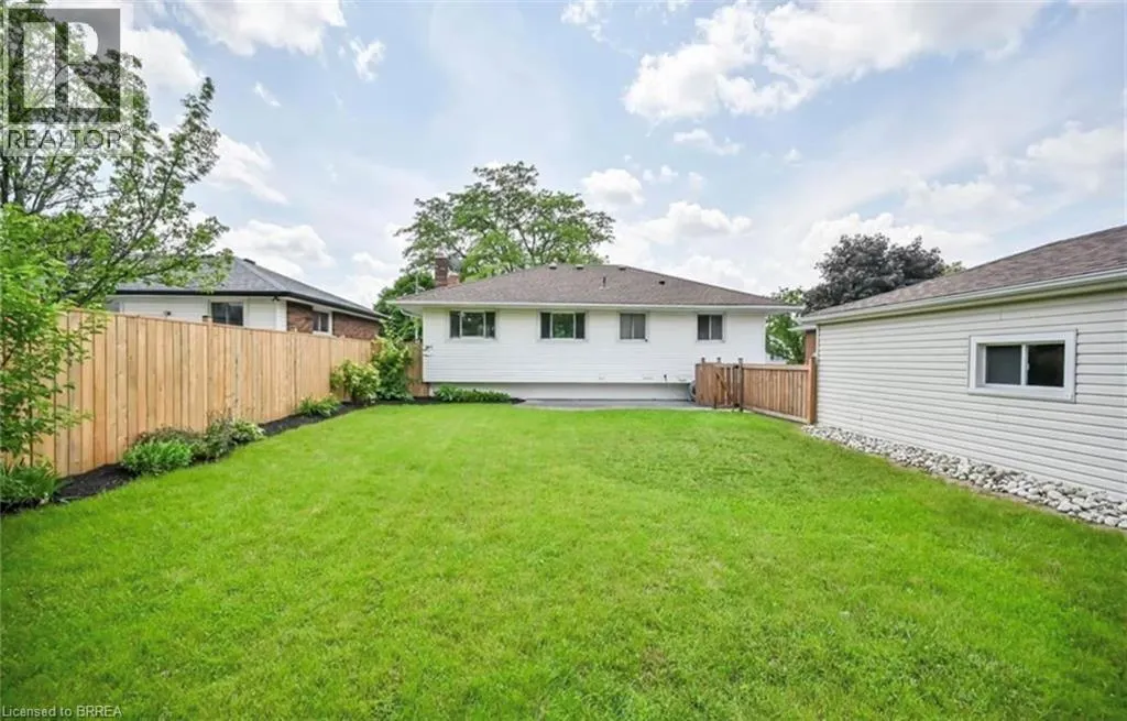 14 PEMBROKE Avenue Unit# Upper #Upper