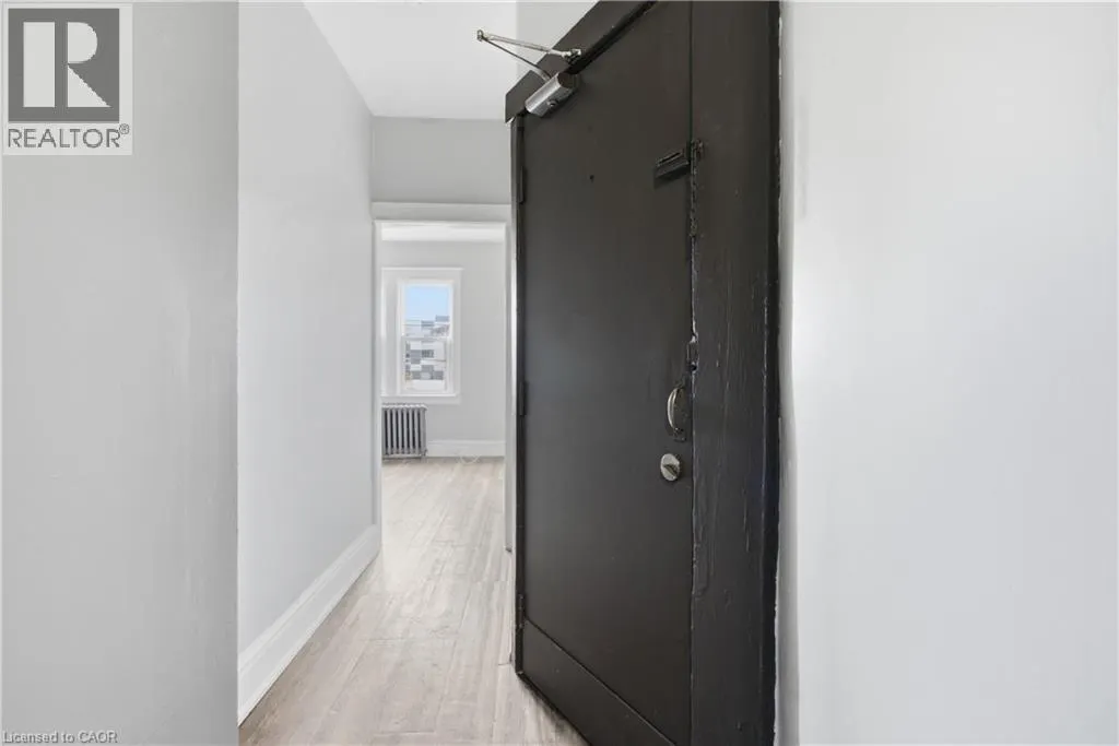 1539-1547 BARTON Street E
