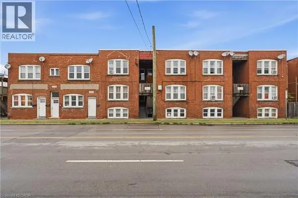 1539-1547 BARTON Street E