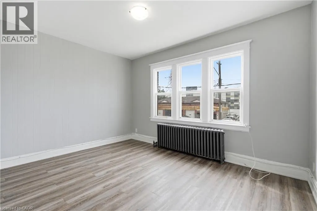 1539-1547 BARTON Street E