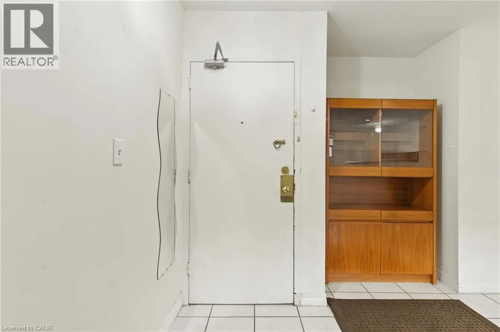 264 OAKDALE Avenue Unit# 102 #102