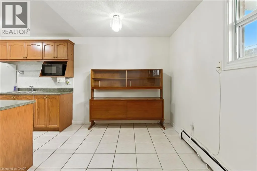 264 OAKDALE Avenue Unit# 102 #102