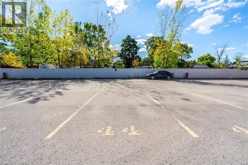 264 OAKDALE Avenue Unit# 102 #102