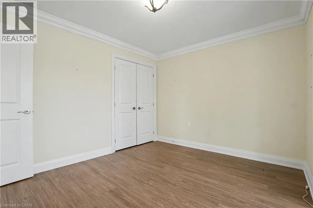 22 SISTER KERN Terrace