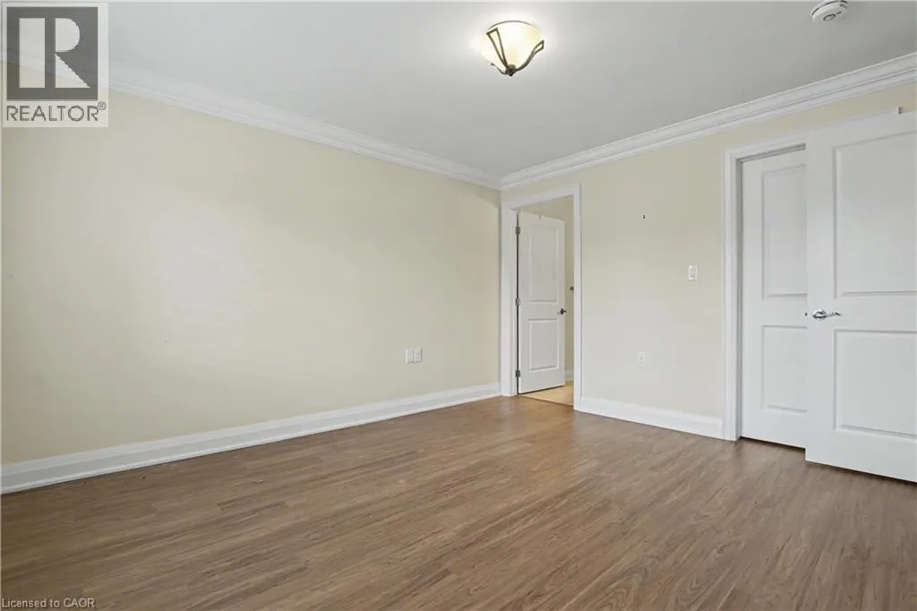 22 SISTER KERN Terrace