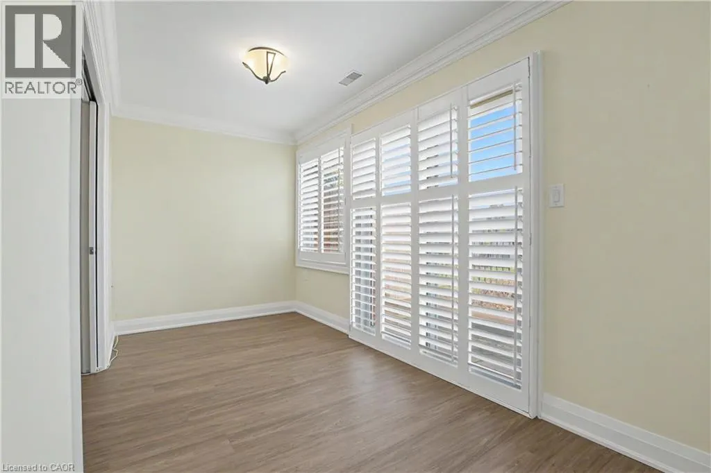 22 SISTER KERN Terrace