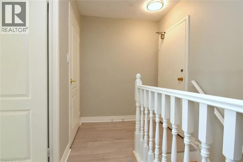 10 JOHN Street Unit# 411 #411