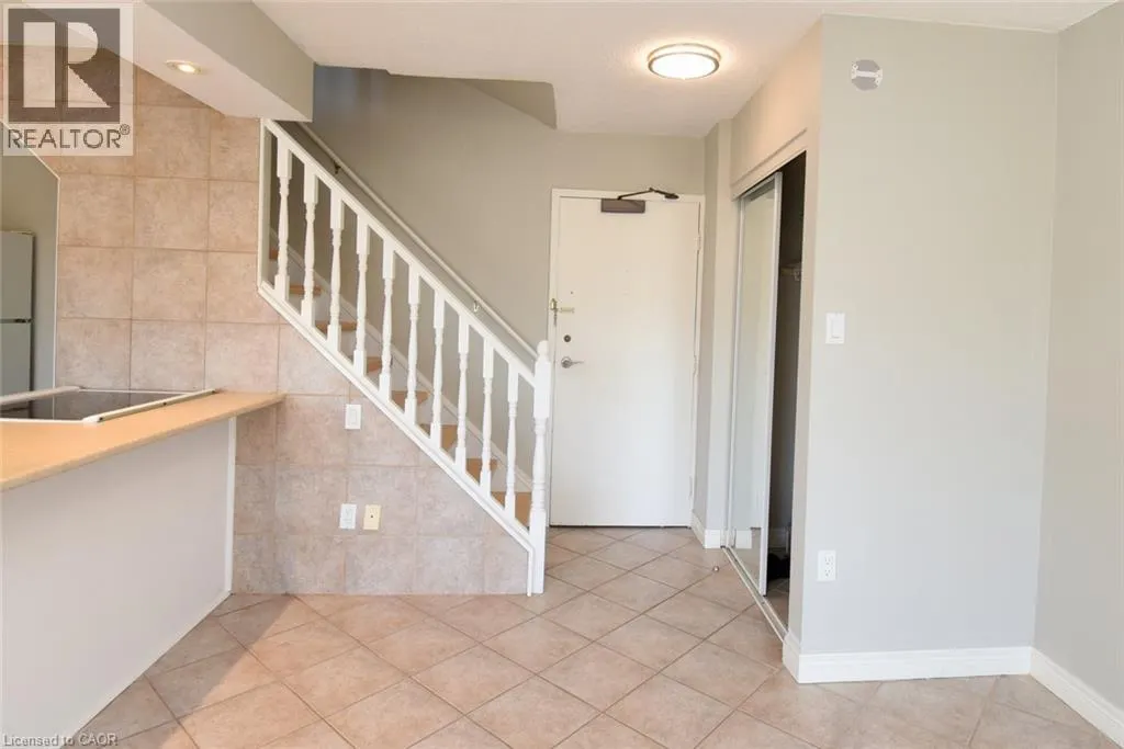 10 JOHN Street Unit# 411 #411