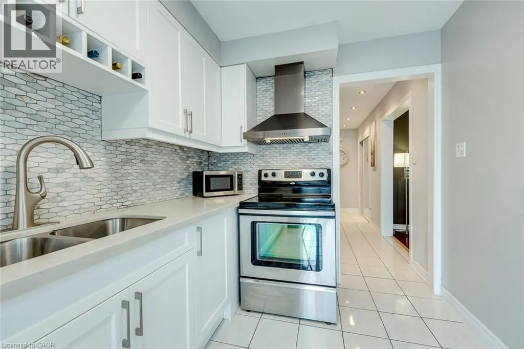 19 HORNED OWL Drive
