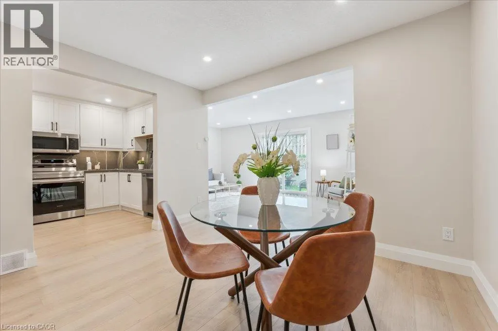 25 VALLEYVIEW Road Unit# 17 #17
