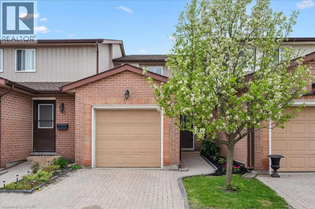 25 VALLEYVIEW Road Unit# 17 #17