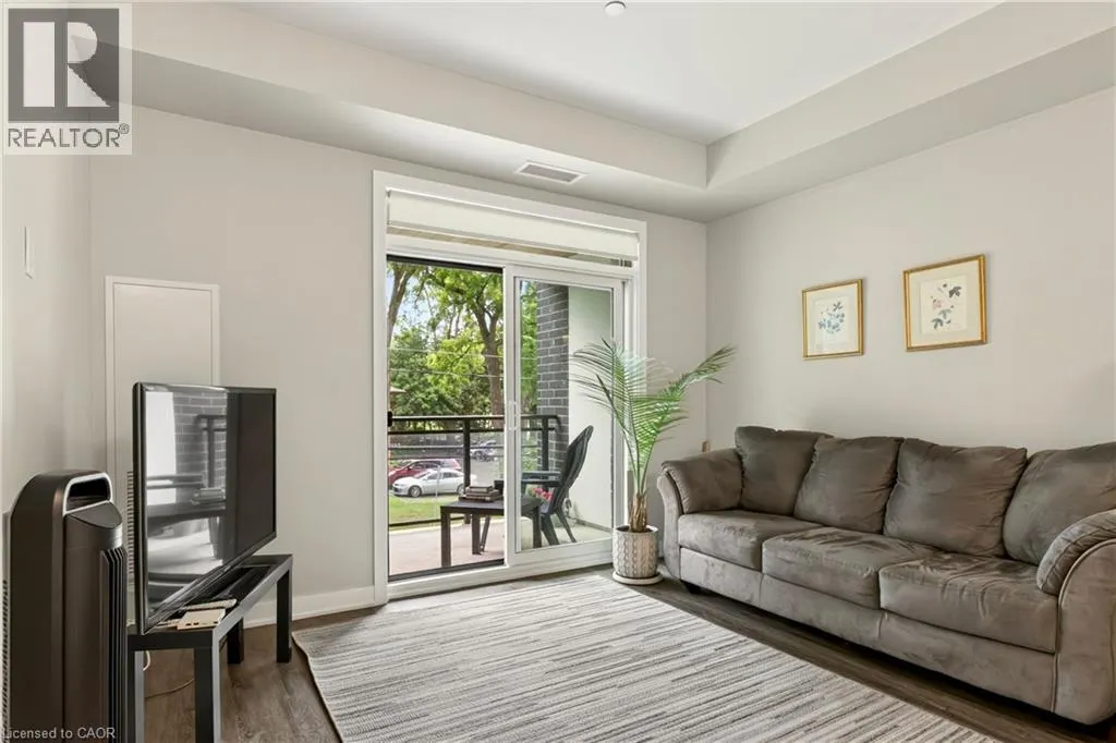 320 PLAINS Road E Unit# 208 #208