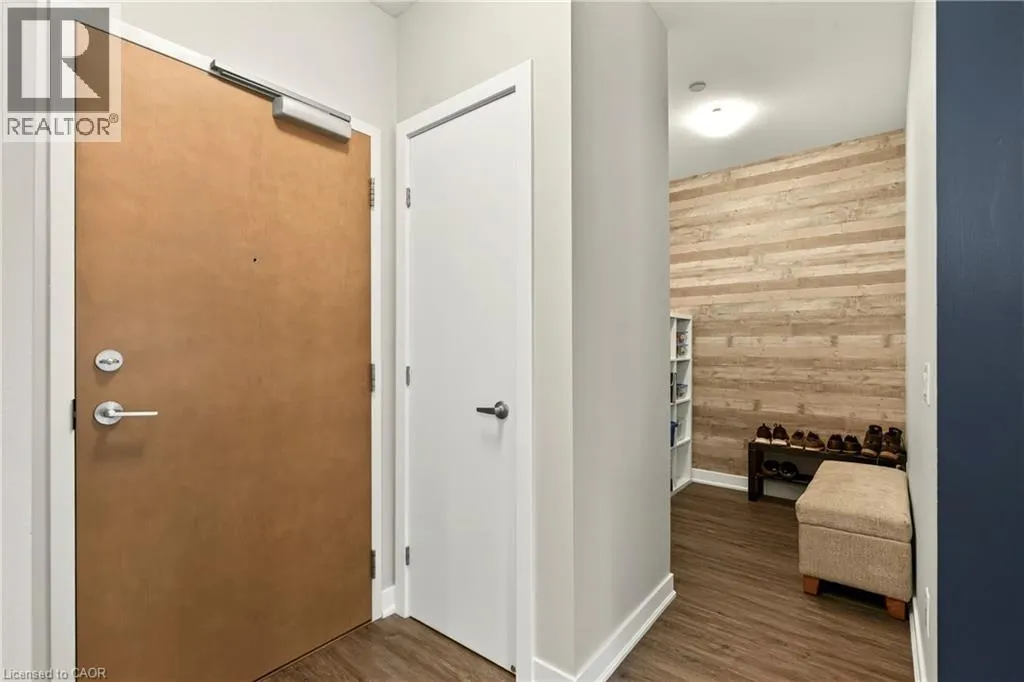 320 PLAINS Road E Unit# 208 #208